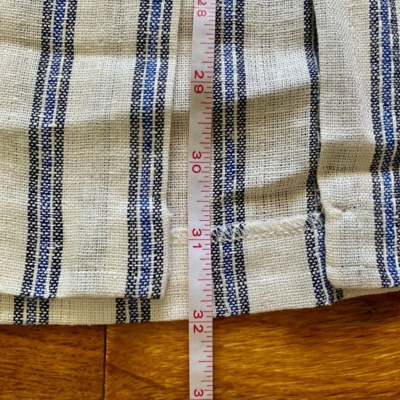 BCBGeneration | Front Zip Stripe Midi Skirt - Picture 5 of 7